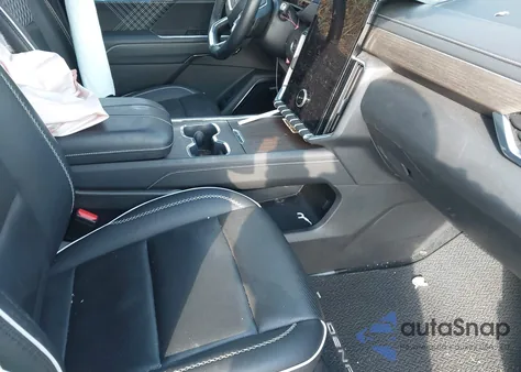 2025 GMC Acadia Awd Denali z USA, uszkodzony, nr VIN 1GKENRRS5SJ131328